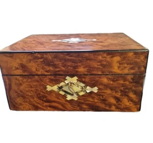 Antigua caja de costura de nogal rebabas - madreperla con llave - Imagen 1 de 19