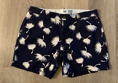 Old Navy Ladies Size 2 Navy & White Printed  100% Cotton Casual  Shorts - Image 1 of 4