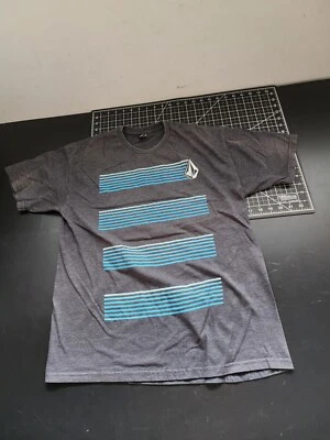 Volcom Gray t-shirt Men's Size Large L Basic Tee Striped Logo Graphic Grey - Image 1 of 4