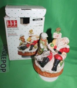Vintage Share The Joy Hand Painted Porcelain Santa Musical Windup O'Tannenbaum - Picture 1 of 6