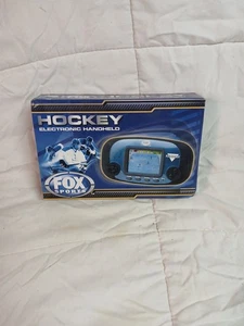 NUEVO Fox Sports Electrónico Hockey sobre Hielo Juego Portátil 2008 - Imagen 1 de 4