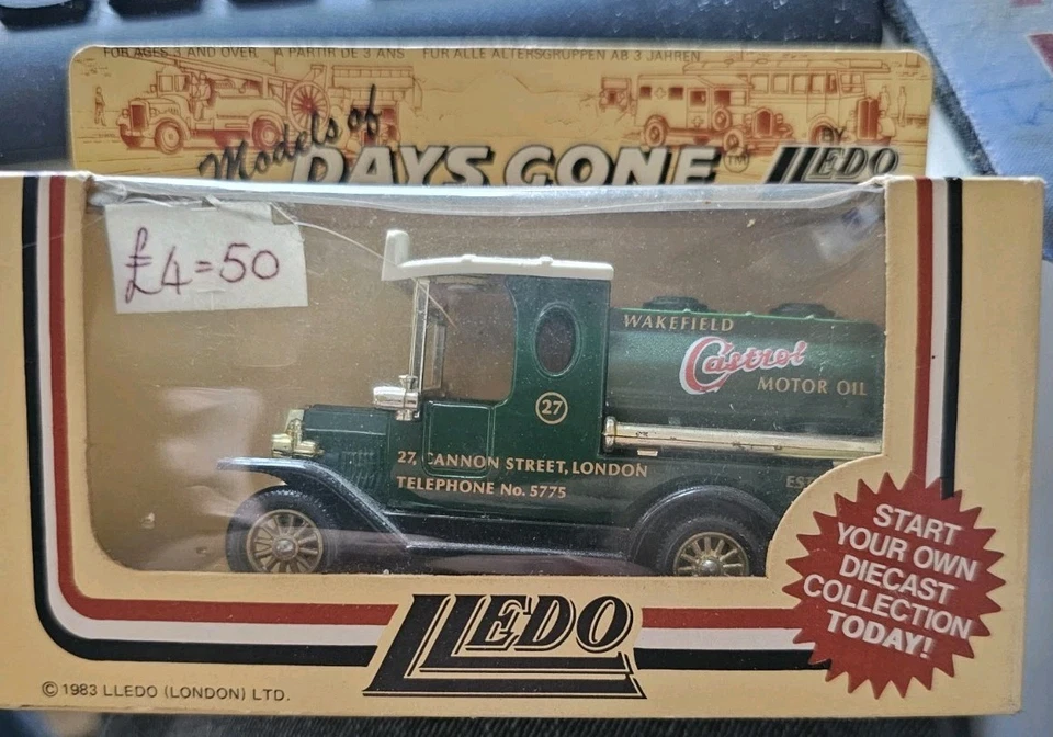 LLEDO Days Gone Diecast Model Castrol Motor Oil Van Vehicle - Image 1 of 1