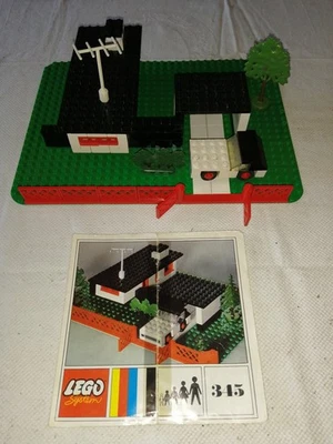 Ancien Lego vintage maison et voiture 345 avec notice - Photo 1/4