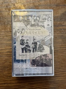 New and Sealed THE BEATLES ANTHOLOGY VOL. 1 1995 Cassettes - Picture 1 of 2