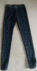 Cute, Flowery Black Leggings Sz 8-10 S. - Picture 1 of 4