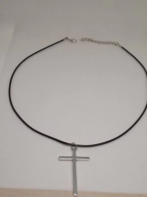 Collana in corda Unisex con Charm Ciondolo in zircone Croce Rosario  - Immagine 1 di 3