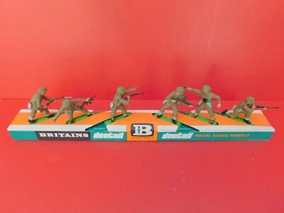 BRITAINS LTD : 2 EM E GUERRE MONDIALE / ARMEE BRITANIQUE  BEL ENSEMBLE de 6 P; - Photo 1/4