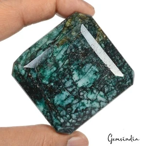 Gemas sueltas extraídas de tierra facetadas octágono esmeralda brasileña verde natural de 1300 quilates - Imagen 1 de 5