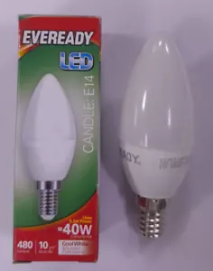 5.2W (=40W) Eveready LED Pearl 4000K SES E14 Small Screw Candle Light Bulb - Picture 1 of 1