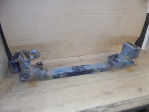 SUBCHASIS DELANTERO BAJO SOPORTE RADIADOR JAGUAR S TIPO 2001 TRAVESAÑO - Imagen 1 de 2