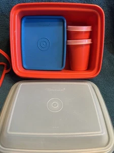 Vintage Tupperware #1513 Mini Pak N Carry Brotdose mit 3 Lebensmittelbehältern Deckel Griff - Bild 1 von 9