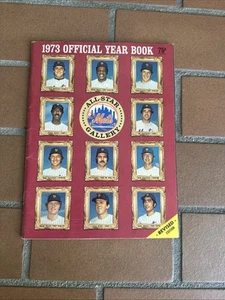 New York Mets 1973 Official Year Book All-Star Gallery & Team Picture - Picture 1 of 4
