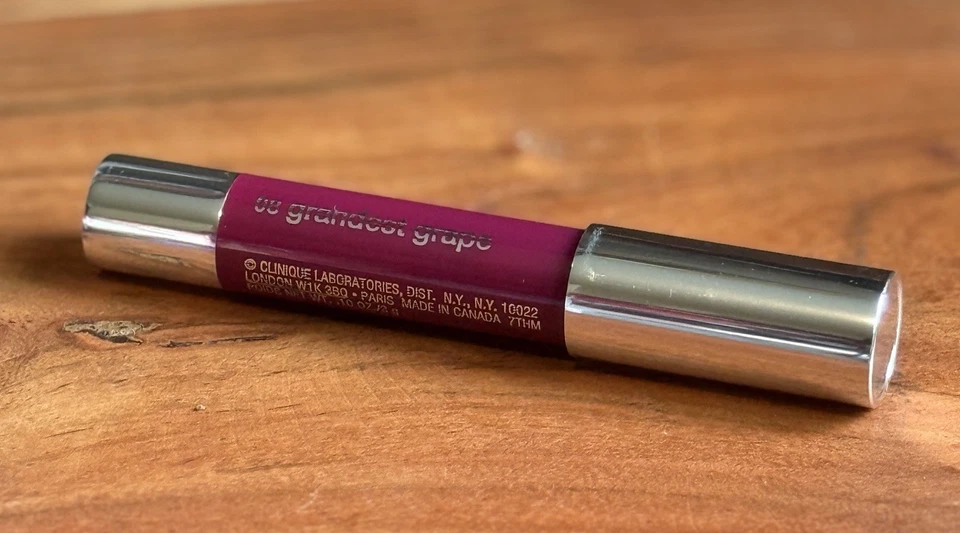 Clinique Chubby Stick INTENSO Grandest Grape 08 Bálsamo Color Labial .10oz NUEVO Foto 1 de 1