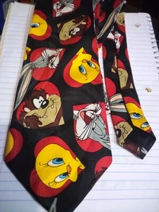 Warner Bros Looney Tunes Tie Bugs Bunny Taz Tweety Valentine Hearts  - Picture 1 of 6