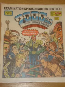 2000AD #421 BRITISH WEEKLY 8TH JUNE 1985 COMIC JUDGE DREDD * - Imagen 1 de 1
