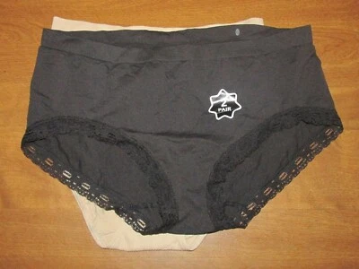 837B4 Just My Size Seamless Comfort 2 Pair Briefs 1X Black/Beige - Image 1 of 4