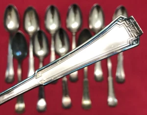 12-Pc Set 1915 GRECIAN Silverplated 6" TEASPOONS 1881 Rogers NOS Excellent! - Picture 1 of 8