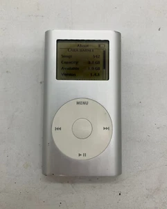 Apple iPod Mini 2nd Generation Model A1051, 4GB, Silver TESTED - Picture 1 of 3