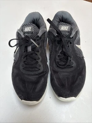 Nike Womens Revolution Black Gray Running Shoes Sneakers Size 8 - Image 1 of 4