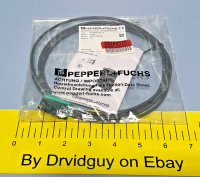 Pepperl+Fuchs 210545 Retroreflective Photoelectric Sensor ML100-55/103/115 - Image 1 of 4