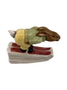 Royal Doulton Downhill Skier Bunnykins skiing DB 31 Vintage 1984 figurine - Picture 1 of 10