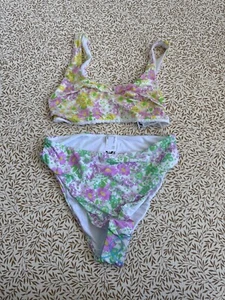 BNWOT Asos Design Size 12 Fuller Bust Ditsy Floral Print Bikini Swimwear Summer - Picture 1 of 14