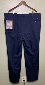 Pantalones plisados Dockers Khakis de colección para hombre 46 x 32 calce clásico azul marino hechos en EE. UU. - Imagen 1 de 6