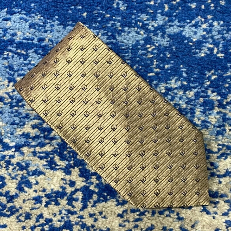 NUEVA Corbata Armani Collezioni Champagne Azul Geométrica Seda Hecha en Italia Foto 1 de 4