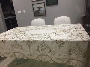 ANTIQUE MADEIRA EMBROIDERED CUTWORK CREAM LINEN TABLECLOTH AND 12 NAPKINS - Picture 1 of 12