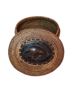Indonesian Lombok Handcrafted Woven Basket with Carved Wood Fish on Lid 6.5” - Picture 1 of 14