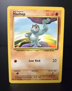 Pokémon TCG - MACHOP - 52/102 - Unlimited - WOTC - Base Set (1999) - NM - Picture 1 of 1
