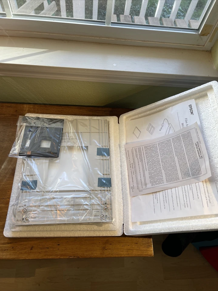 Nuevo adaptador de película Epson EU-33 para escáner de foto instantánea Perfection 1200 Foto 1 de 1