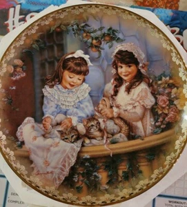 'Ribbons Of Love' Sandra Kuck Sister's Love Forever Collector's Plate Mint - Picture 1 of 4