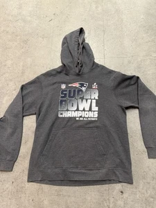 New England Patriots Super Bowl LI Champs Men's Large Fanatics Hoodie/Sweatshirt - Picture 1 of 5