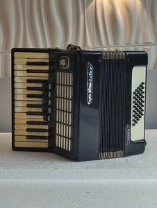 ++Piano accordion akkordeon WELTMEISTER STELLA 40 bass - DEFECTIVE, FOR REPAIR - Picture 1 of 13