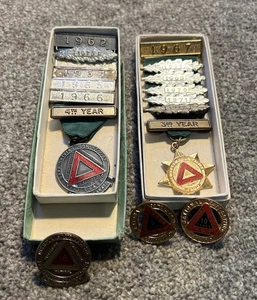 ROSPA Various Years Safe Driving Awards Enamel Pin Badges-Some Boxed - Picture 1 of 7