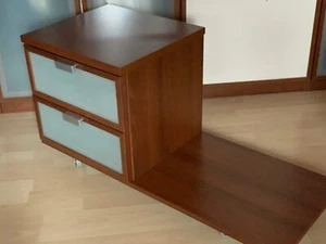 *Top erhaltene IKEA Nachttische für Schlafzimmer (2) - HOPEN - ohne Schubladen* - Bild 1 von 12