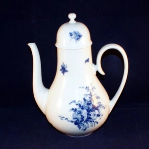 Rosenthal Romanze in Blau Kaffeekanne mit Deckel 18,5 cm neuwertig - Picture 1 of 1