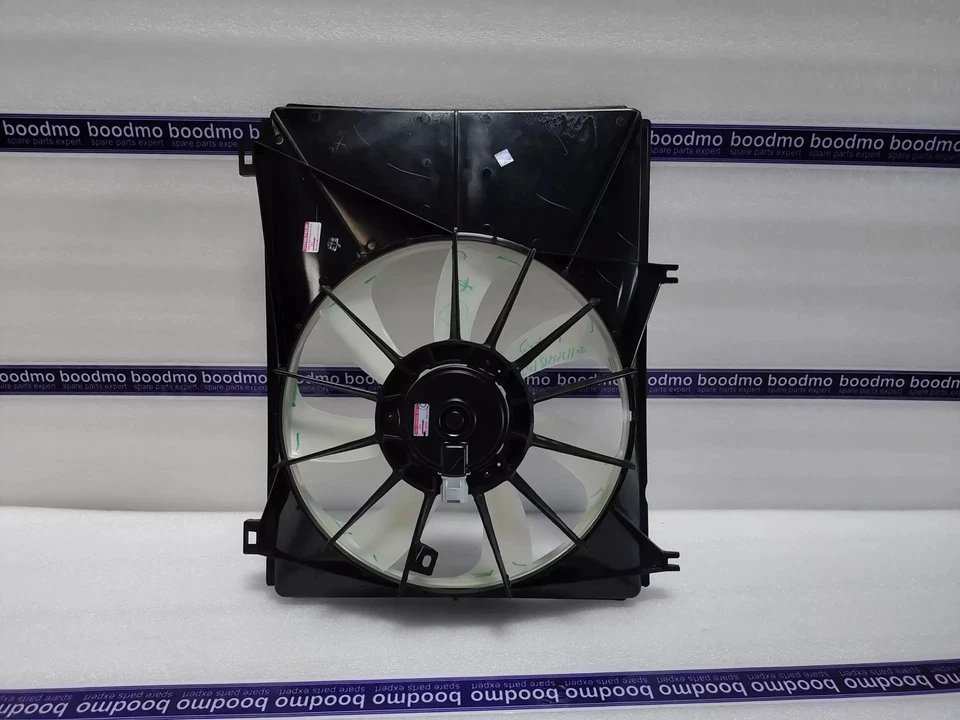 Capucha, Ventiladores para SUZUKI SWIFT 2ª GENERACIÓN, SWIFT DZIRE 2ª GENERACIÓN - 17100M74L00 Foto 1 de 1