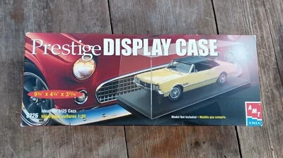 Prestige Auto Display Case 1/25 Scale AMT Clear With Black Base - Image 1 of 4