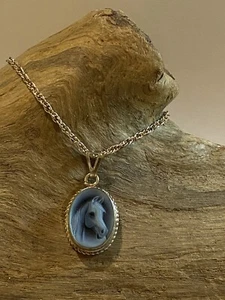 Vintage Wedgwood Horse Pendant 925 Sterling Silver 17.5" Sterling Chain Necklace - Picture 1 of 16