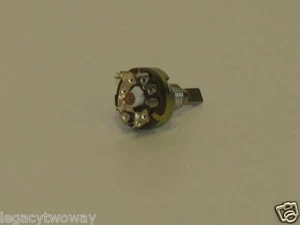 Motorola MTS2000 Volume Potentiometer Model 1805629V01 - Picture 1 of 3