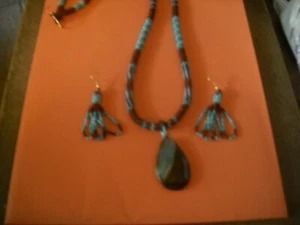 Beautiful Handmade Beaded Southwestern Necklace Set with Green Chalcedony Stone - Picture 1 of 6