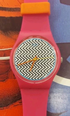 Swatch Watch PINK FUZZ GP142 2014 Standard gents rare swiss made plastic quartz - Image 1 of 4