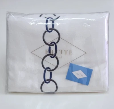 Простыня для ванны с вышивкой Frette Links Storm серая/полуночный синий чистый хлопок Италия - Изображение 1 из 4