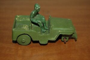 VINTAGE MPC Marx LIDO WW2 3 inch Jeep and toy soldiers driver army playset items