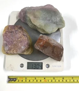 TRES GRANDES ESPECÍMENES DE FLUORITA CON BANDAS ARCO IRIS ~ 1,3 KILOS ~ LAPIDARIO ~ ROCA ÁSPERA - Imagen 1 de 2