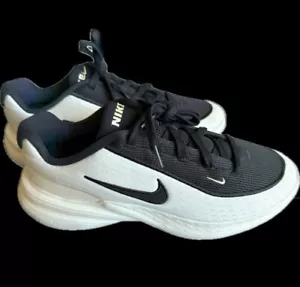 NIKE UPLIFT SC ATHLETIC RUNNING WHITE /BLACK SHOES MEN’S size 9 - Picture 1 of 10