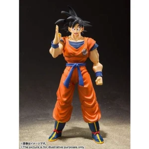 Figura de acción Bandai S.H.Figuarts Dragon Ball Z Son Goku Saiyan criado en la Tierra - Imagen 1 de 6