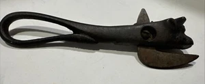 Bulls Head Tail Antique Cast Iron Figural Handle Can Box Opener - Picture 1 of 7